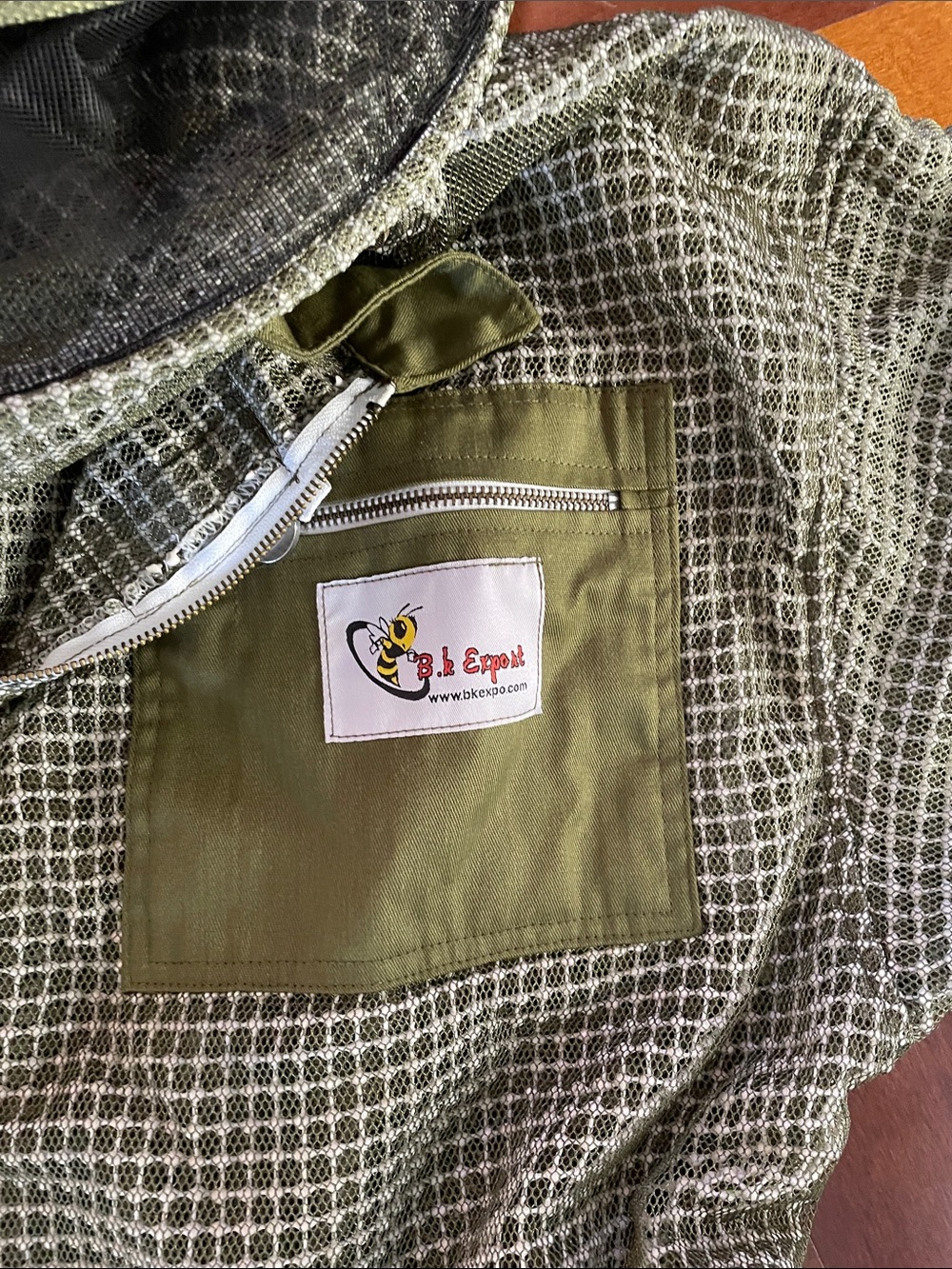 Men's Olive Green Beekeeper Protective Suit with Hood - Picture 4 of 11